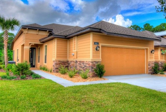 Florida Townhomes Offer Lock and Leave Convenience - arbor